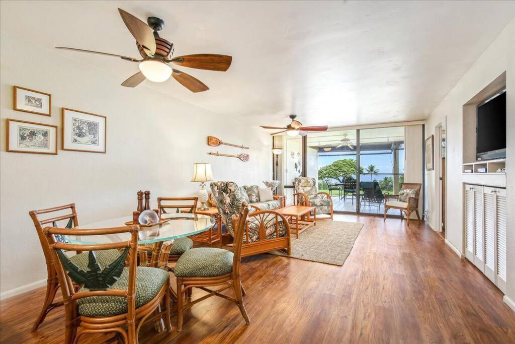 Beautiful 2/2 Condo In Kailua Kona. Ocean View! Bagian luar foto