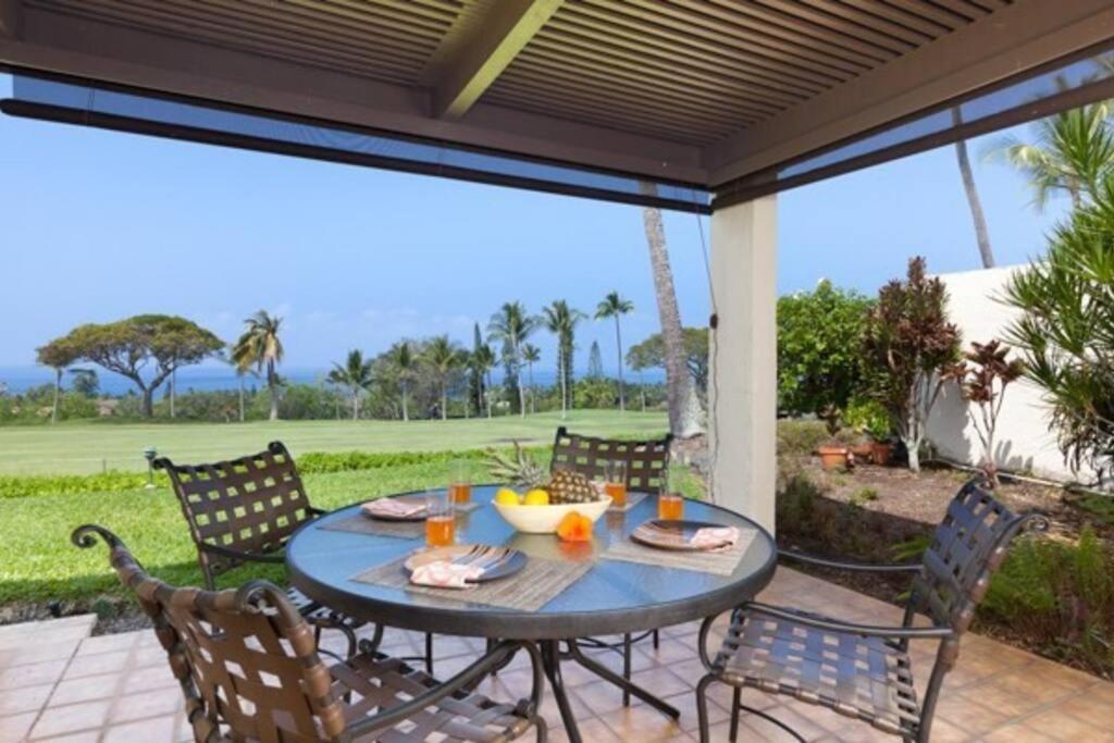Beautiful 2/2 Condo In Kailua Kona. Ocean View! Bagian luar foto