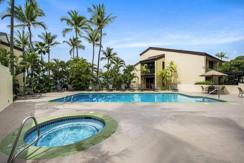 Beautiful 2/2 Condo In Kailua Kona. Ocean View! Bagian luar foto