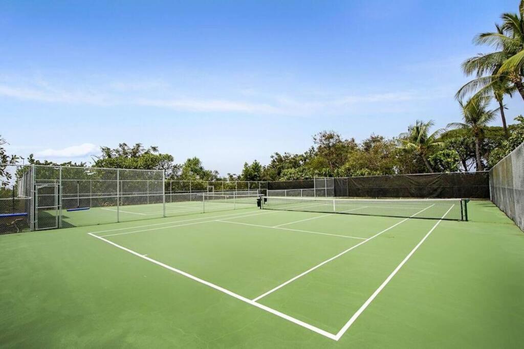 Beautiful 2/2 Condo In Kailua Kona. Ocean View! Bagian luar foto