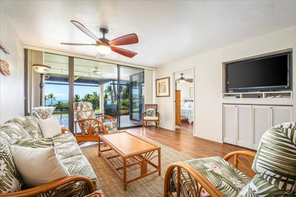 Beautiful 2/2 Condo In Kailua Kona. Ocean View! Bagian luar foto
