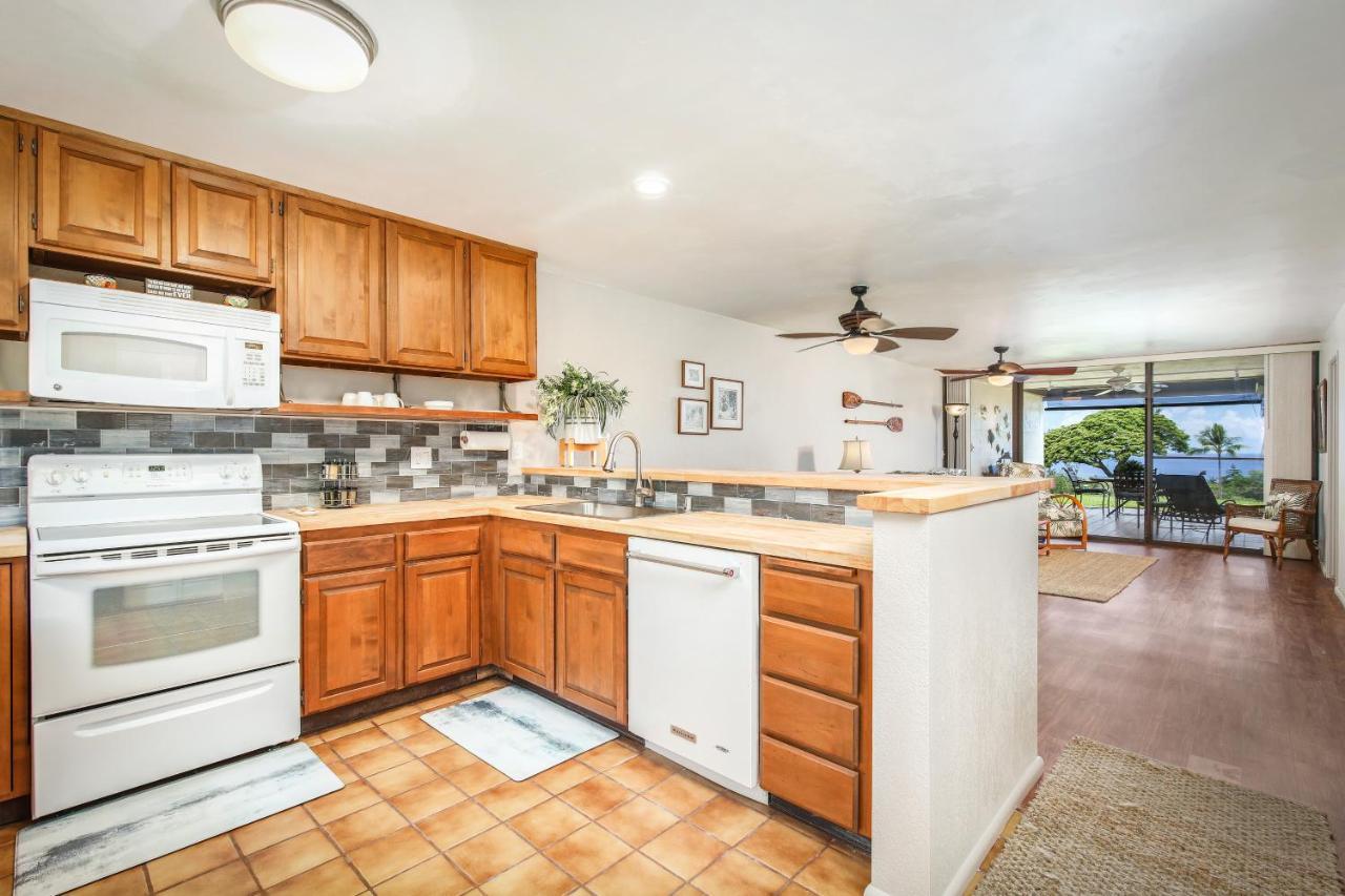 Beautiful 2/2 Condo In Kailua Kona. Ocean View! Bagian luar foto